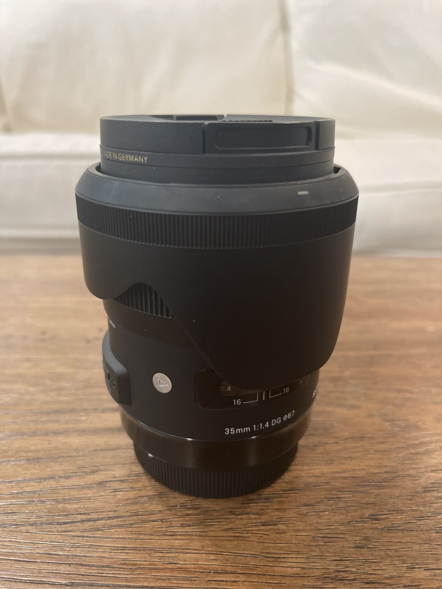 Sigma Art Series 35mm Canon Lens