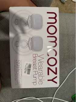 Momcozy wearable breast pump