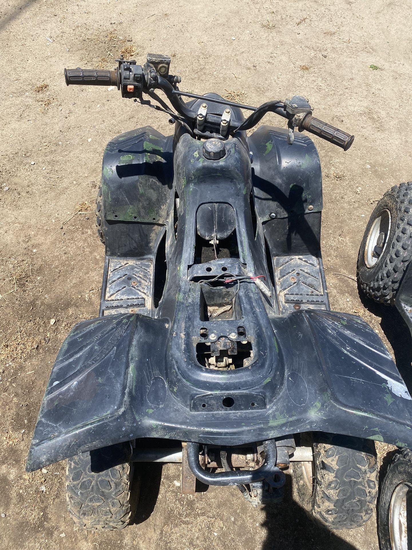 Two Chinese Quads Atvs For Kids for Sale in Bakersfield, CA OfferUp