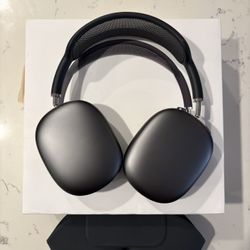 Airpods Max - Space Grey (Lightning)