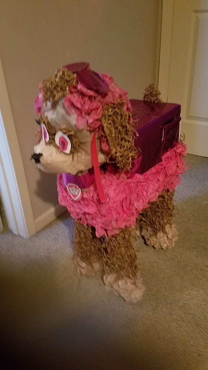 Paw Patrol Skye pinata