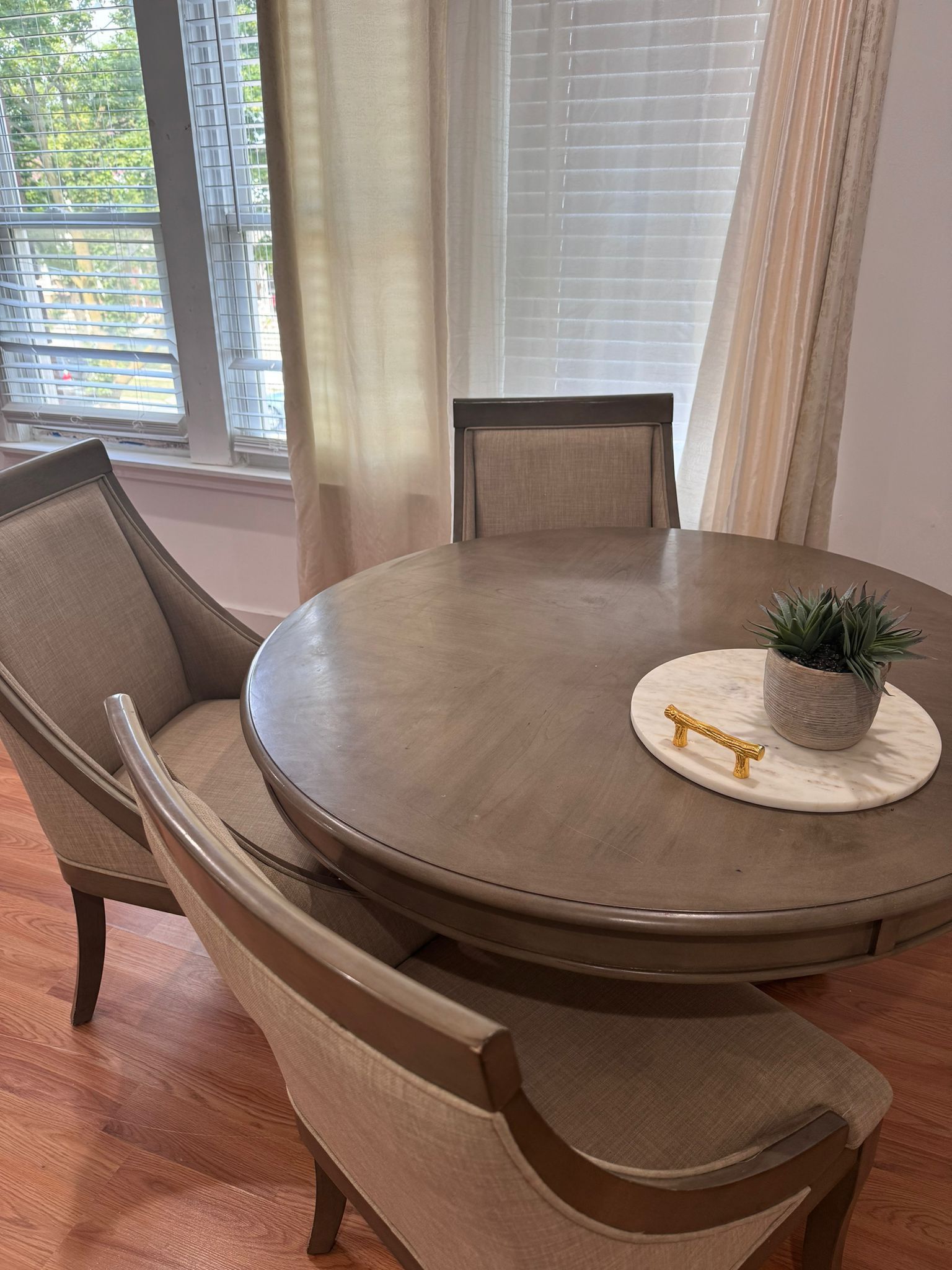 Dining Table w/ 3 Seats