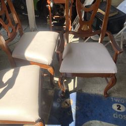 Chairs And Table Set 