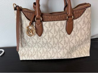 MK purse