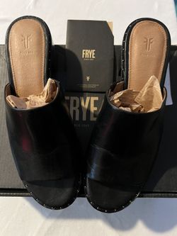 Frye Cindy Mule Sandals {Size 6}