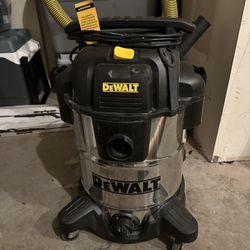 Dewalt Wet Dry Vac