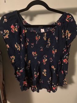 Navy Floral Smocked Crop Top