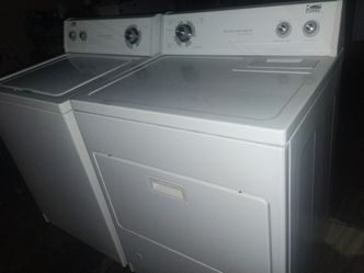Estate washer and gas dryer set