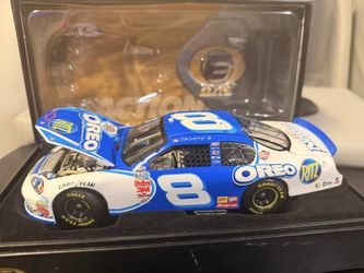 ACTION RCCA 1:24 ELITE 2004 Dale Earnhardt Jr #8 OREO / RITZ Monte Carlo RARE!