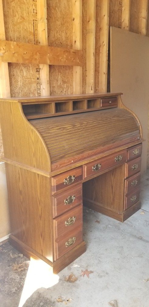 Rolltop Desk Vintage