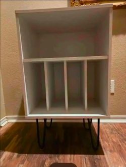 Small cubby