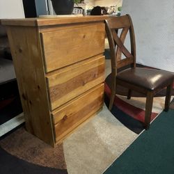 $170-Very sturdy a little bit taller made of thick pine -dresser with 3 deep drawers- 3‘4“ tall X 32 inches wide X 1‘4“ deep  Pick up and yakima near 