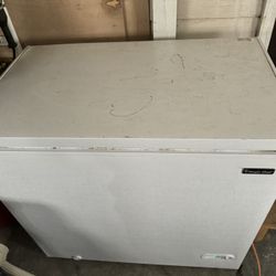 12 Cubic Foot Chest Freezer 