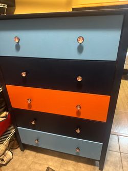 Dresser