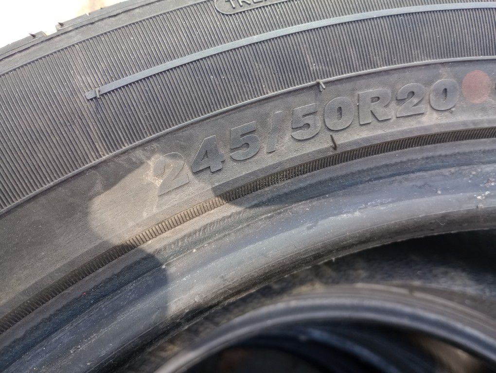 20-in Tires