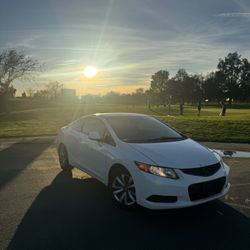 2012 Honda Civic Lx Low Miles 