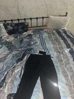 Lululemon pants