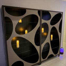 Michael Amini display cases