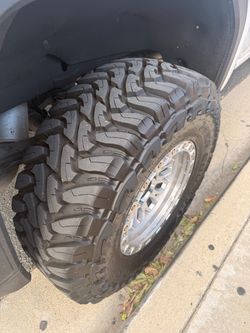 Toyo M/T lock wheels
