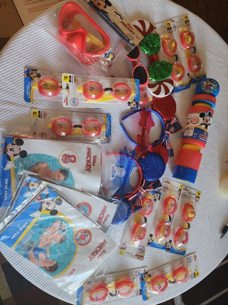 Mickey Pool Party Bundle