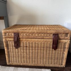Wicker Storage Trunk 