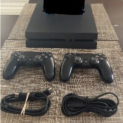 PS4  500 GB With 2 Controllers And Games 