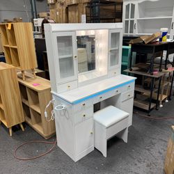 Vanity Desk with Mirror and Lights, 43" White Makeup Vanity Set with 5 Drawers & Glass Cabinets, Makeup Tray, Power Outlet & Adjustable LED Lights, Dr