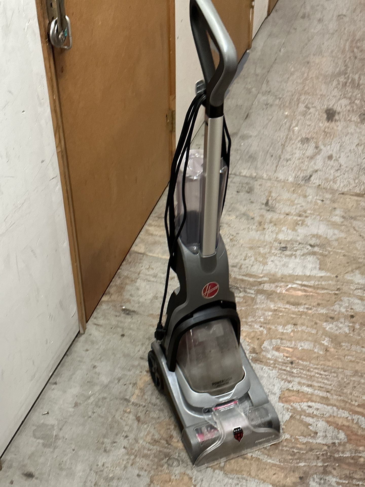 Hoover Professional Carpet Steamer