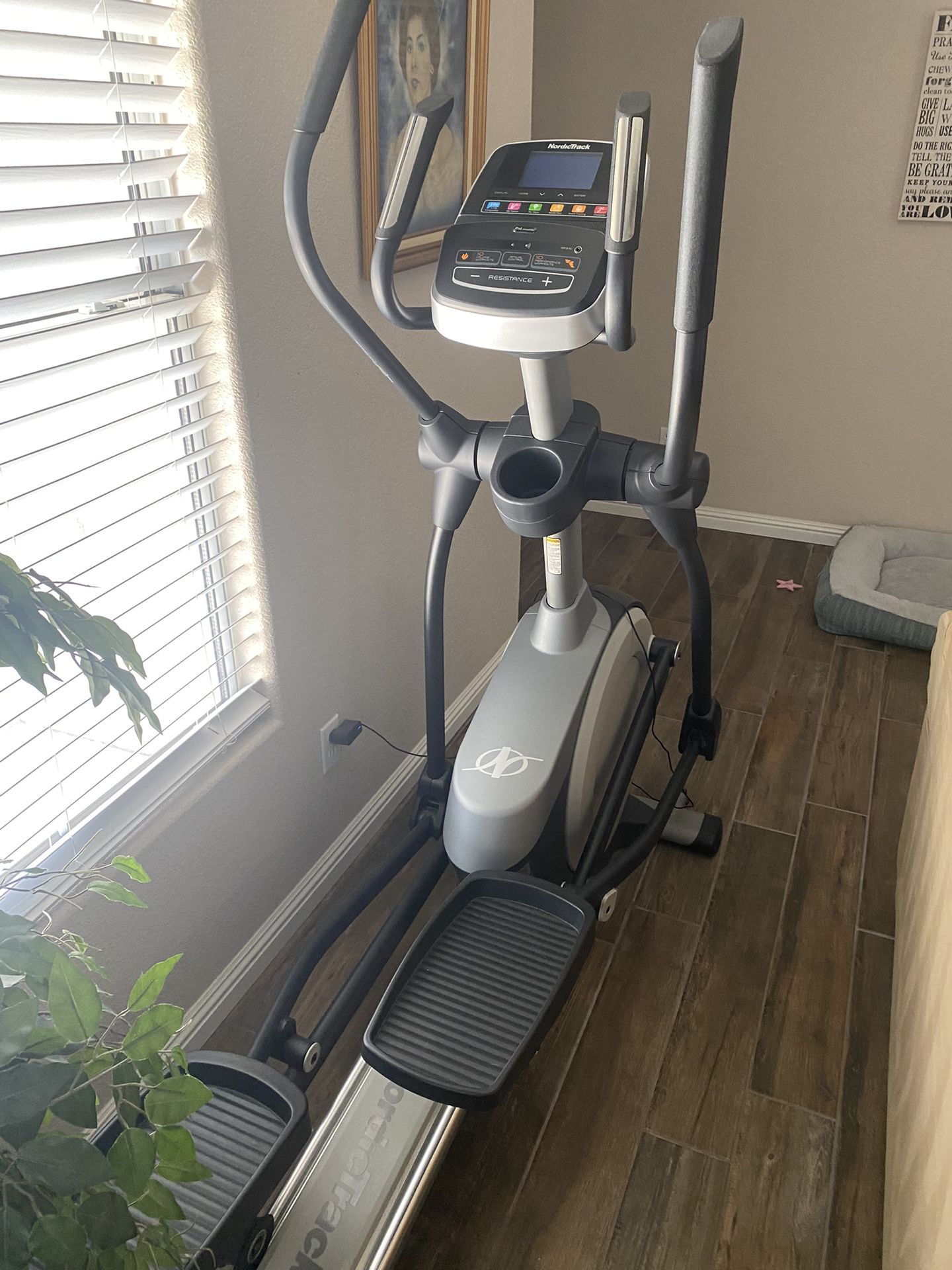 Nordictrack e 5.7 elliptical price new arrivals