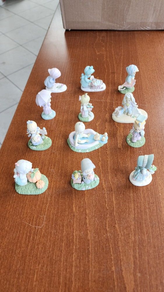 Precious Moments Calendar Series Mini Figures