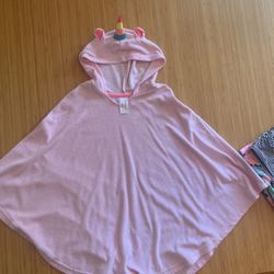 4/5T Terry Cloth poncho 