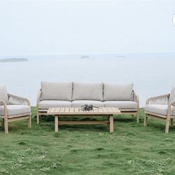 Patio Coffee Table - Jardina 