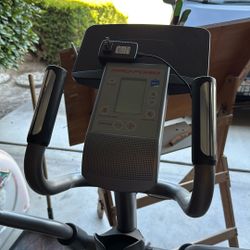 ProForm Hybrid Trainer elliptical
