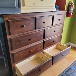 Pinewood 9 Drawer Dresser