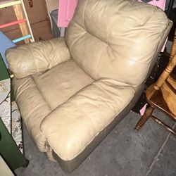 Faux leather Recliner