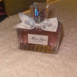 Miss Dior Perfume 