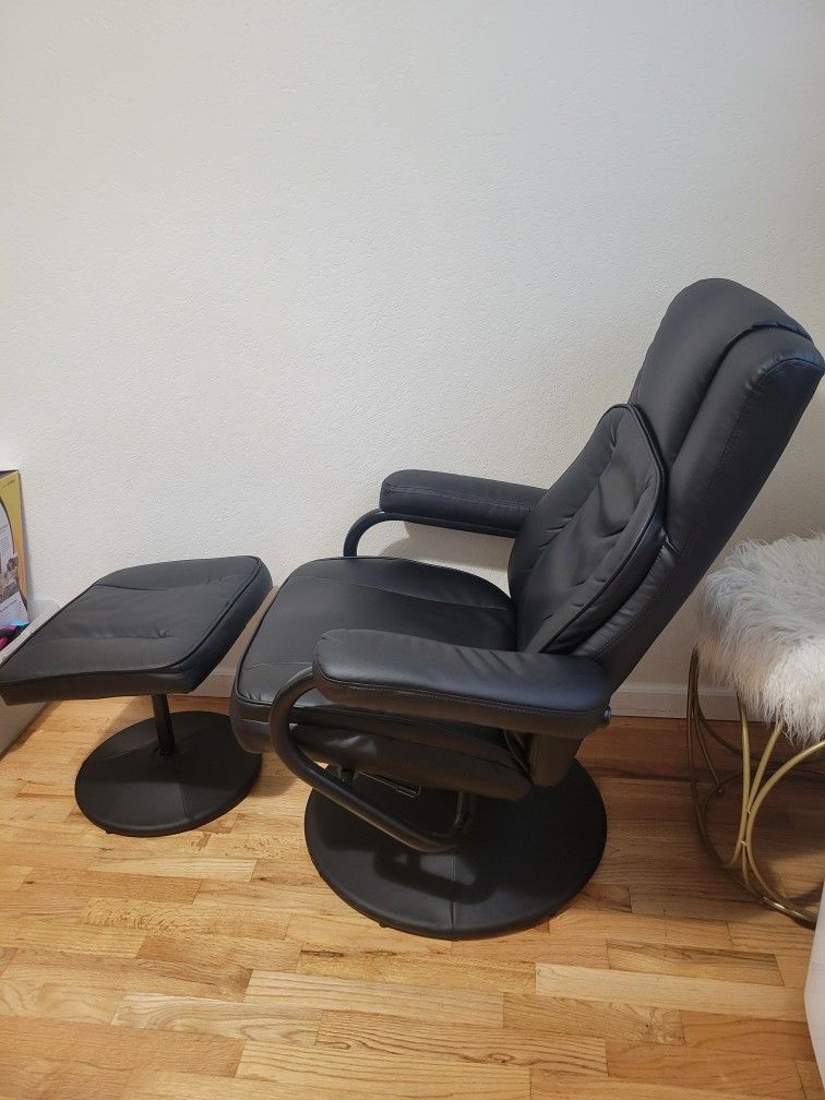 Recliner Swivel Chair And Footrest 