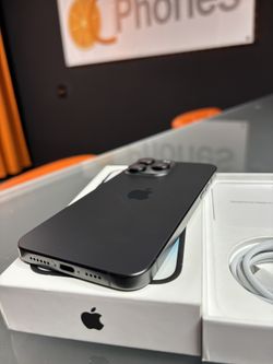 New iPhone 15 pro max 256gb for AT&T or cricket Only battery health 100% (13 battery cycles) has apple warranty till 3/28/26 iPhone is in brand new co