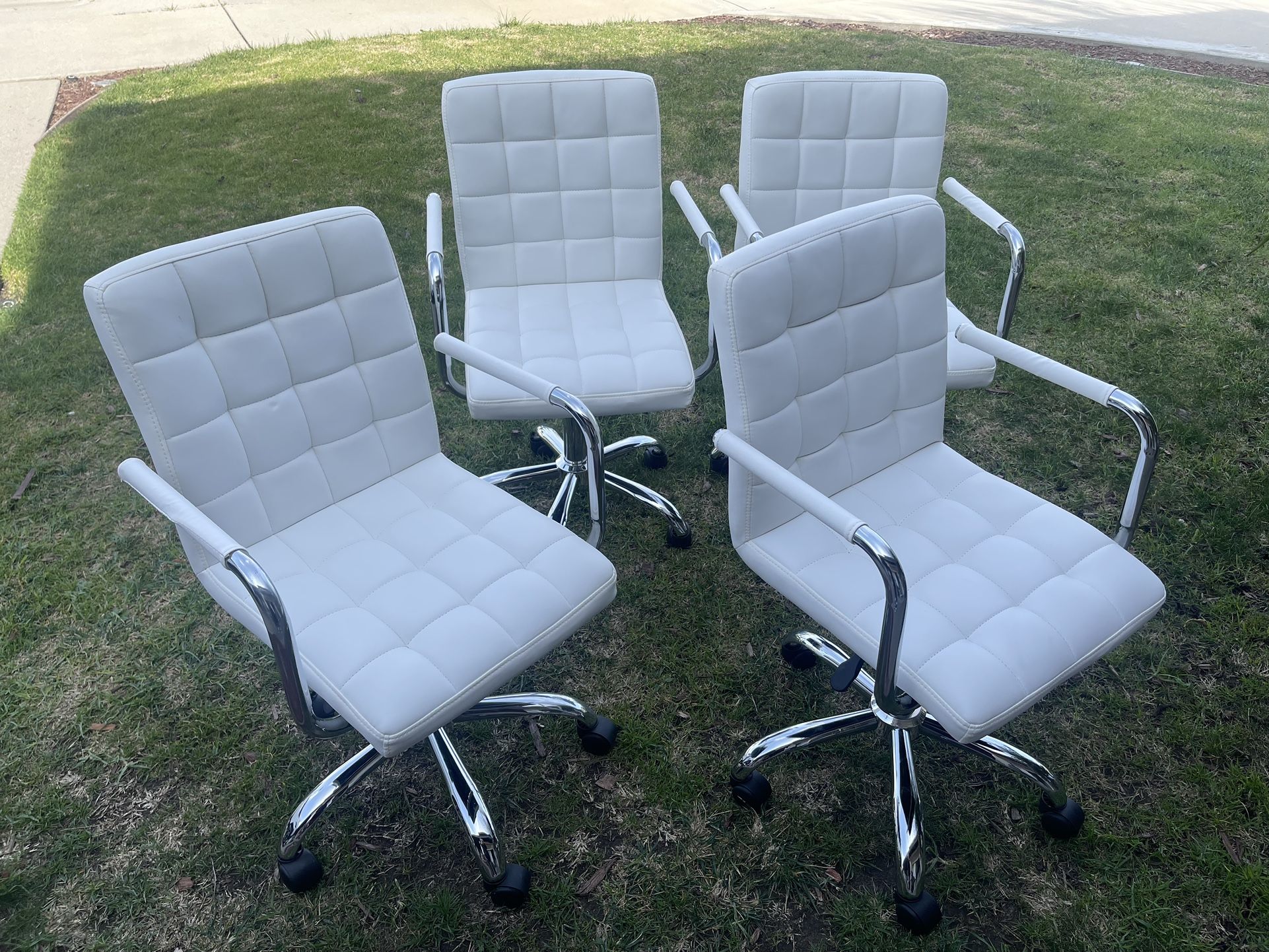 4 Desk Chairs
