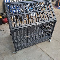 New Ainfox 42 in. Heavy Duty Crate, Indestructible Dog Crates Medium Dog. Escape Proof cage Kennel Lockable Wheels. Retails Around $300 with Taxes!