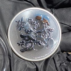 Niue 2018 Disney - Mickey Mouse "Lunar Year of the Dog", 1 oz Silver