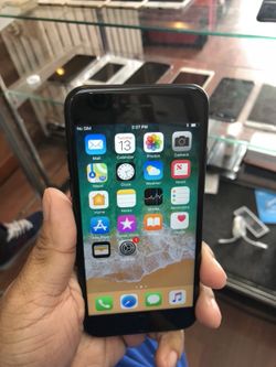 IPhone 7 32gb factory Unlocked