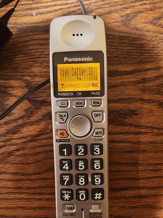 Panasonic Kx-tg1034s Base With Charger And 1 Kx-tga101s Handset