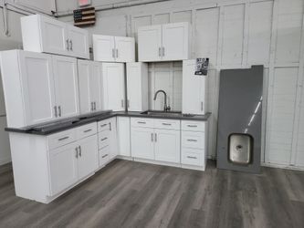 Kitchen Cabinets set