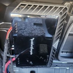 T1000 Amp And 2 12inch W6s Custom Box