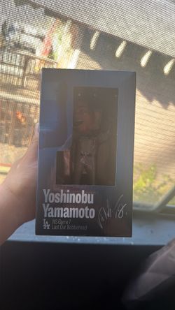 Yoshinobu Yamamoto bobble head