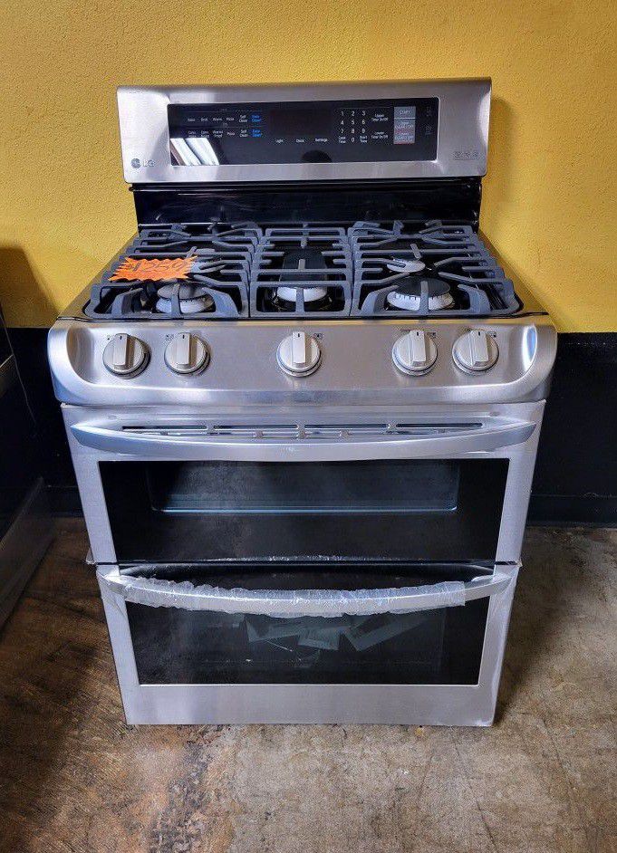 LG ThinQ 5 Burner Double Oven Gas Stove 30 Wide 19D 
