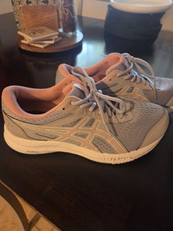 Women's Asics Gel Contend 8 (Size 11)