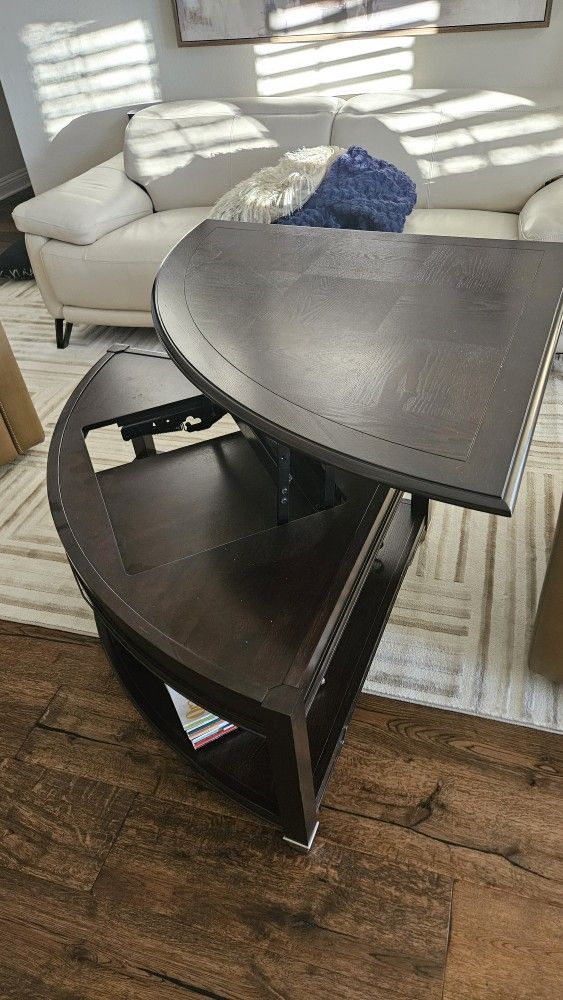 Coffee Table - Lift Top