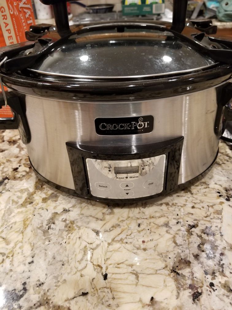 Crock Pot, 6 qt, used 3 times